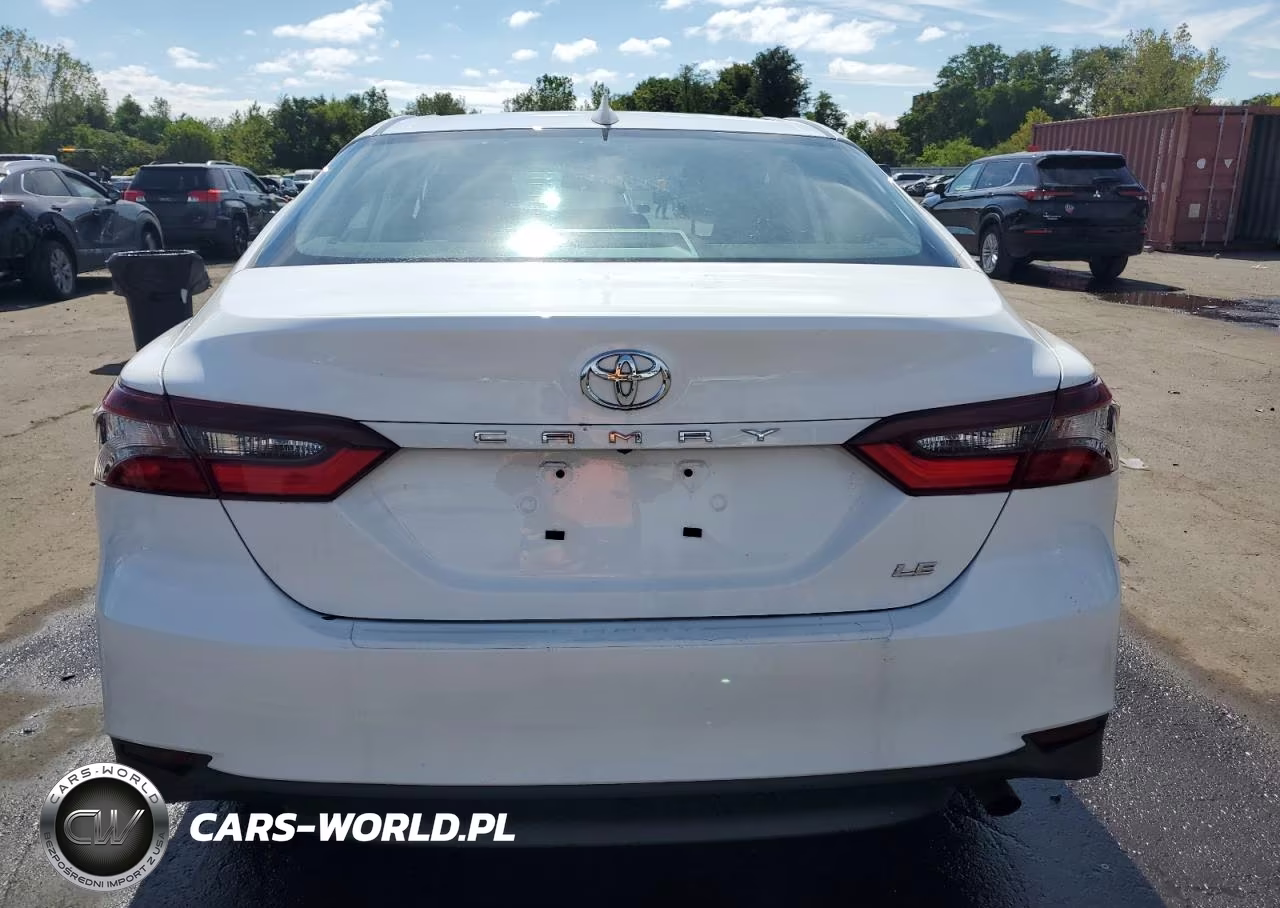 2024 Toyota Camry Le VIN:4T1C11AK6RU203962 - 6