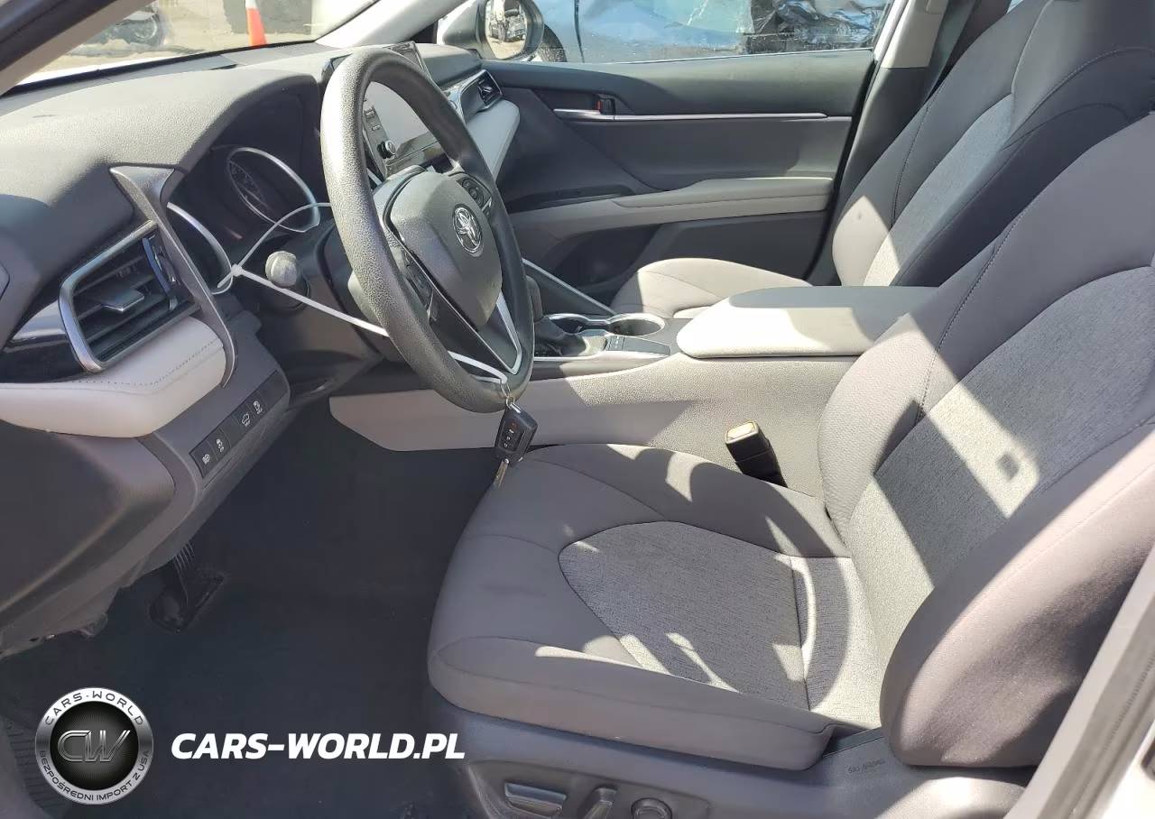 2024 Toyota Camry Le VIN:4T1C11AK6RU203962 - 7