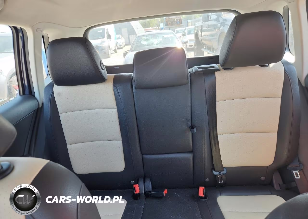 2016 Volkswagen Tiguan S VIN:WVGBV7AX3GW587750 - 10