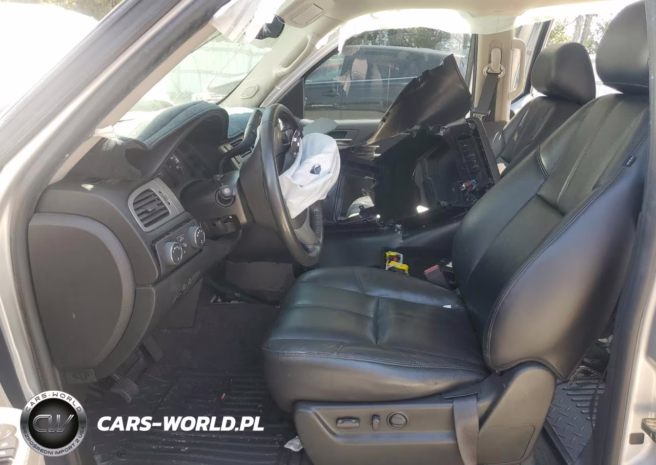 2010 Chevrolet Tahoe K1500 Lt VIN:1GNUKBE04AR194679 - 7
