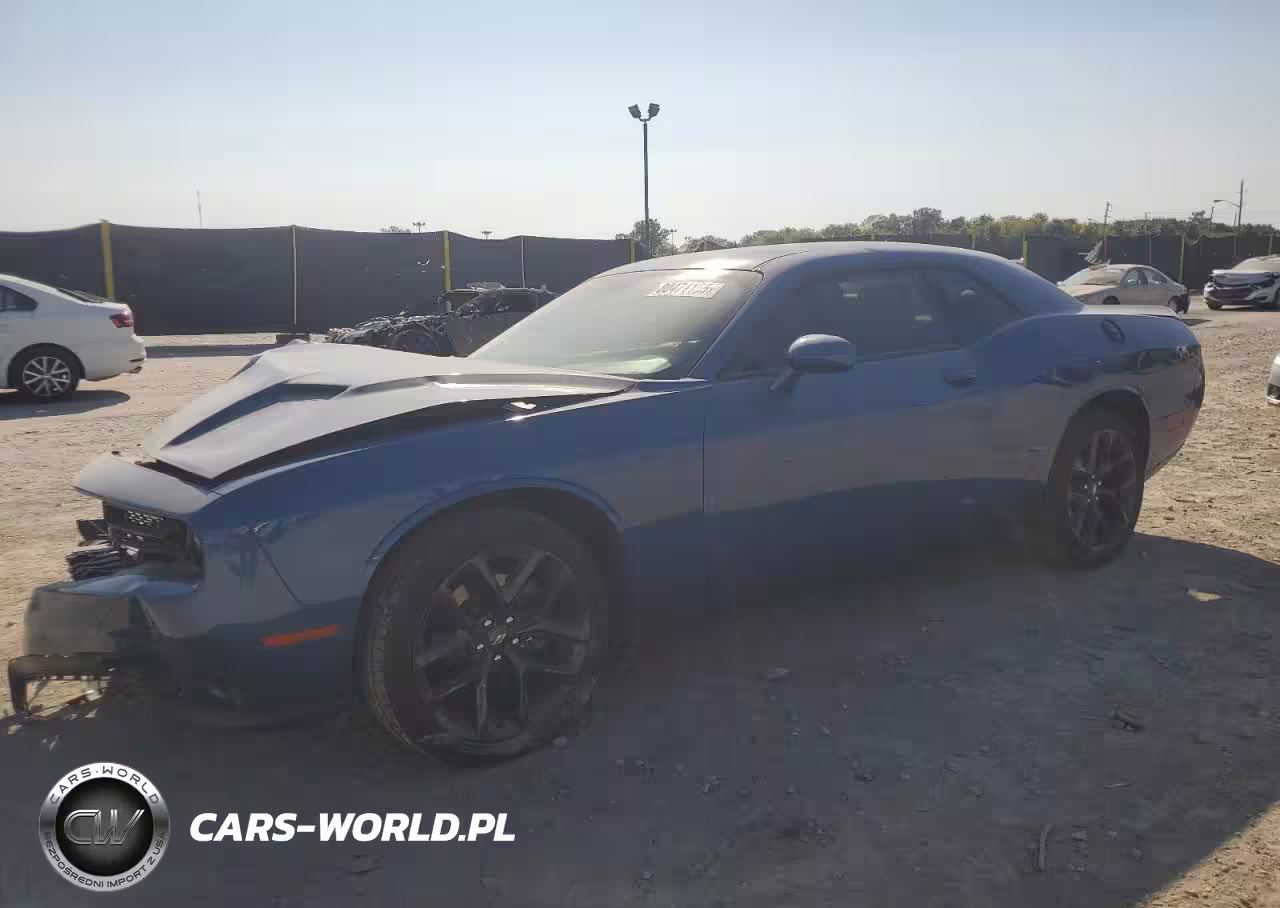 2021 Dodge Challenger Sxt