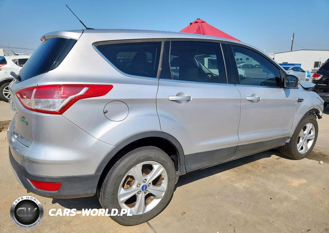2013 Ford Escape Se VIN:1FMCU0G90DUC26619 - 3