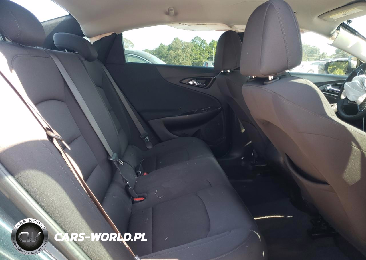 2019 Chevrolet Malibu Ls VIN:1G1ZB5ST3KF193467 - 10