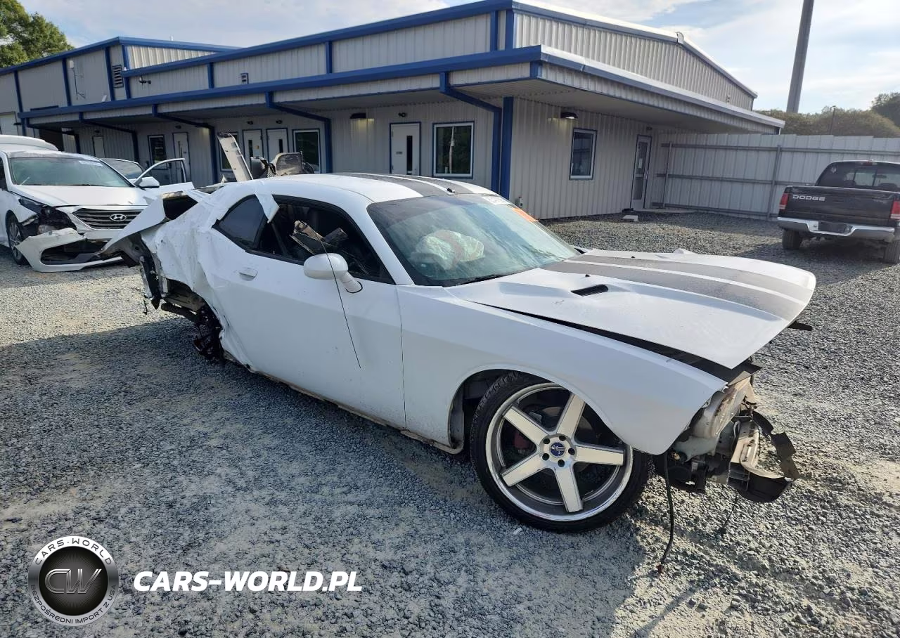 2011 Dodge Challenger VIN:2B3CJ4DG1BH576396 - 4