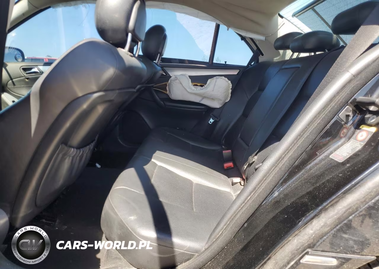 2005 Mercedes-Benz C 230K Sport Sedan VIN:WDBRF40J05F640928 - 10