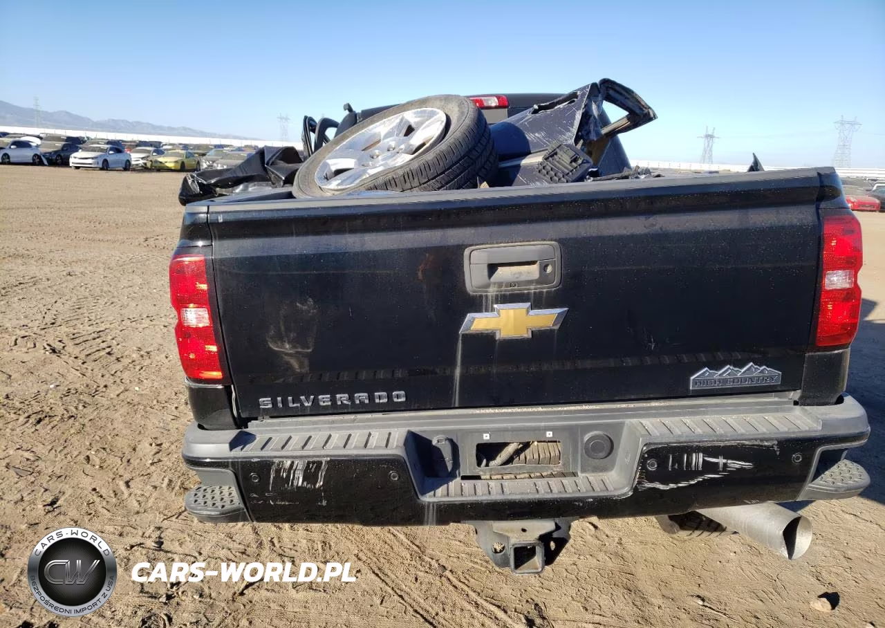 2019 Chevrolet Silverado K2500 High Country VIN:1GC1KUEY4KF197016 - 6