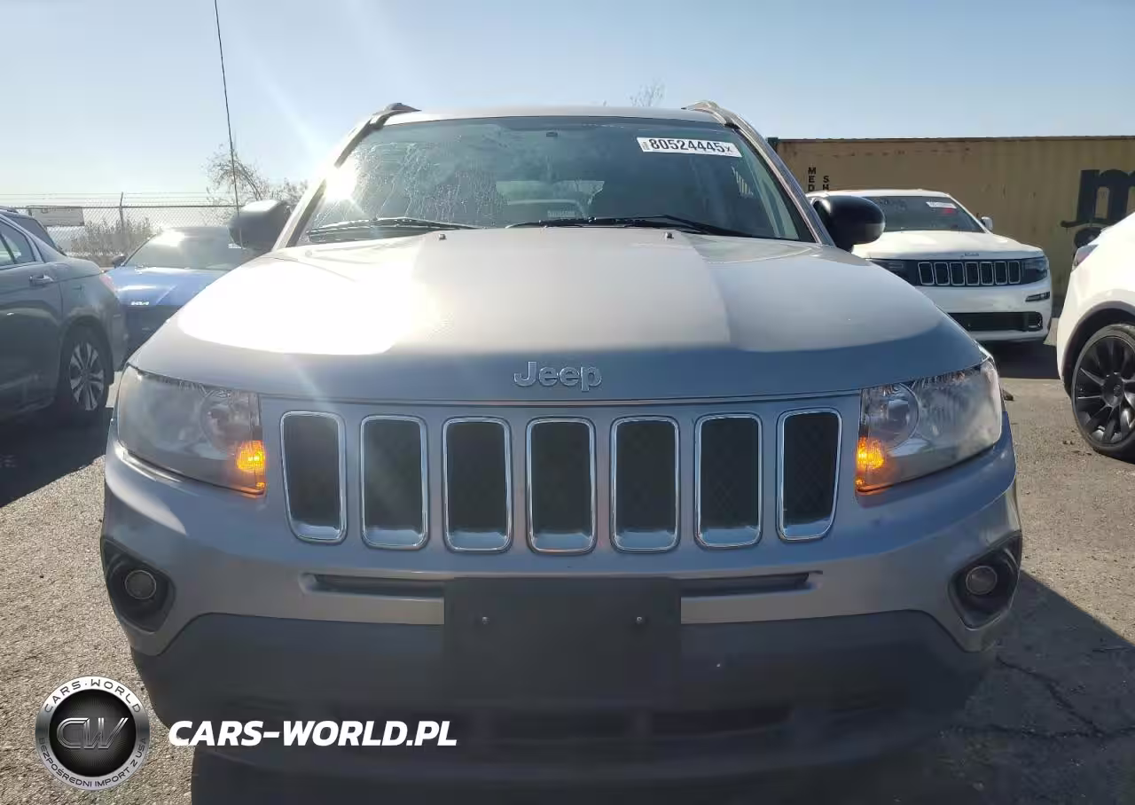 2016 Jeep Compass Sport VIN:1C4NJDBB9GD549997 - 5