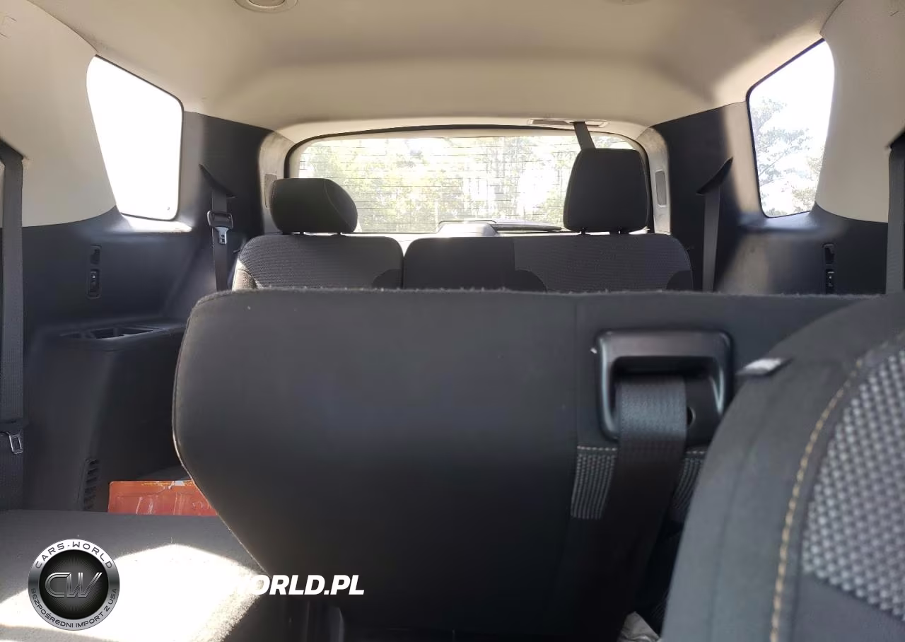 2020 Chevrolet Traverse Ls VIN:1GNEVFKW6LJ217876 - 10