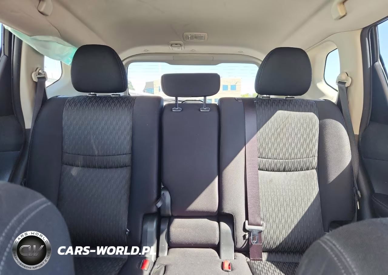 2020 Nissan Rogue Sv VIN:JN8AT2MVXLW140012 - 10