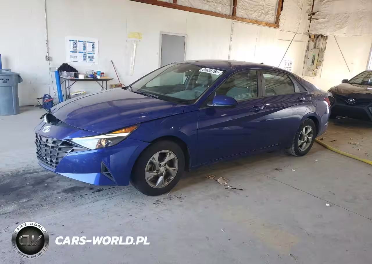 2022 Hyundai Elantra Se