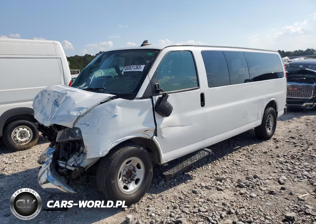 2018 Chevrolet Express G3500 Lt