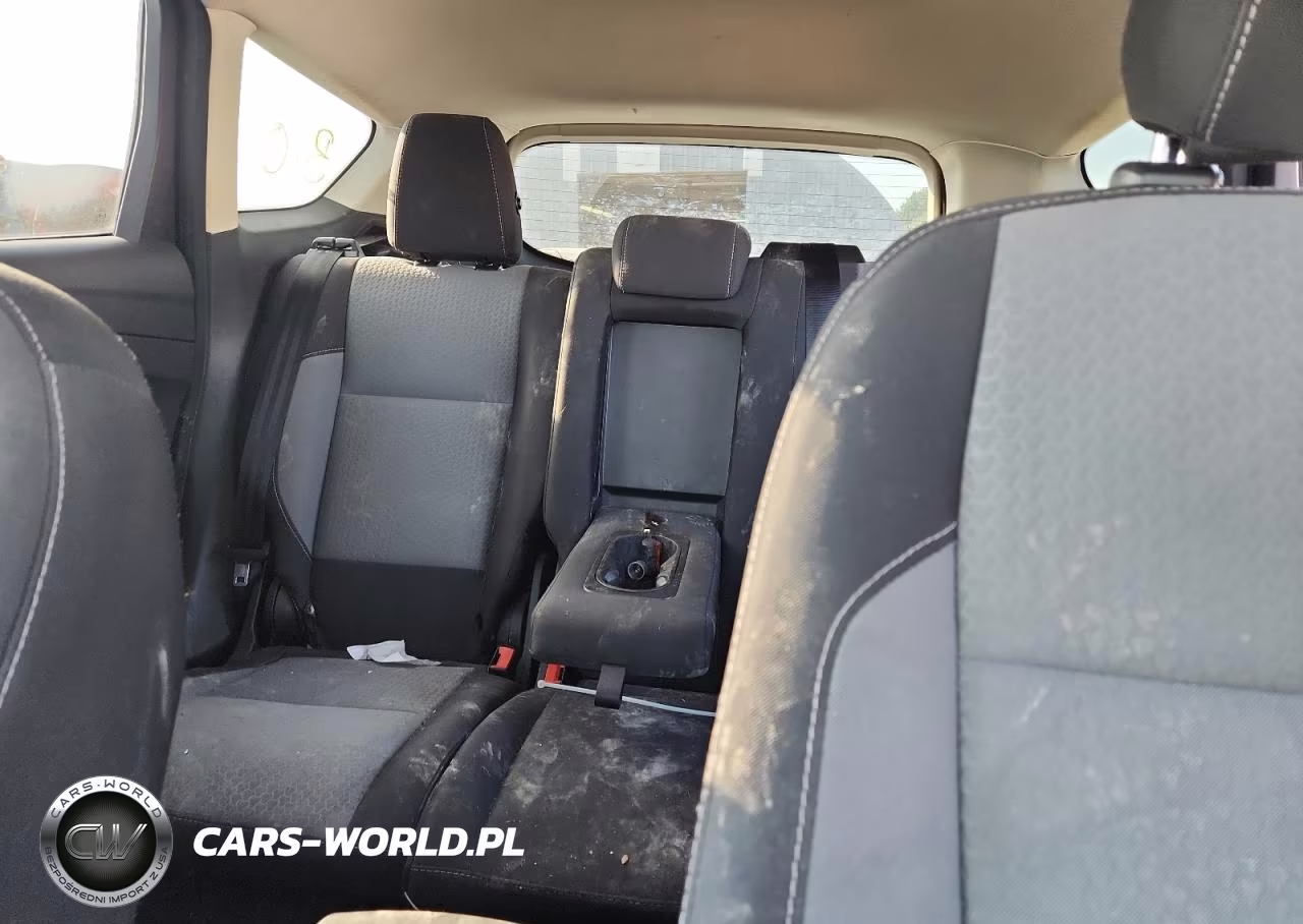 2019 Ford Escape Se VIN:1FMCU9GD5KUA19343 - 10
