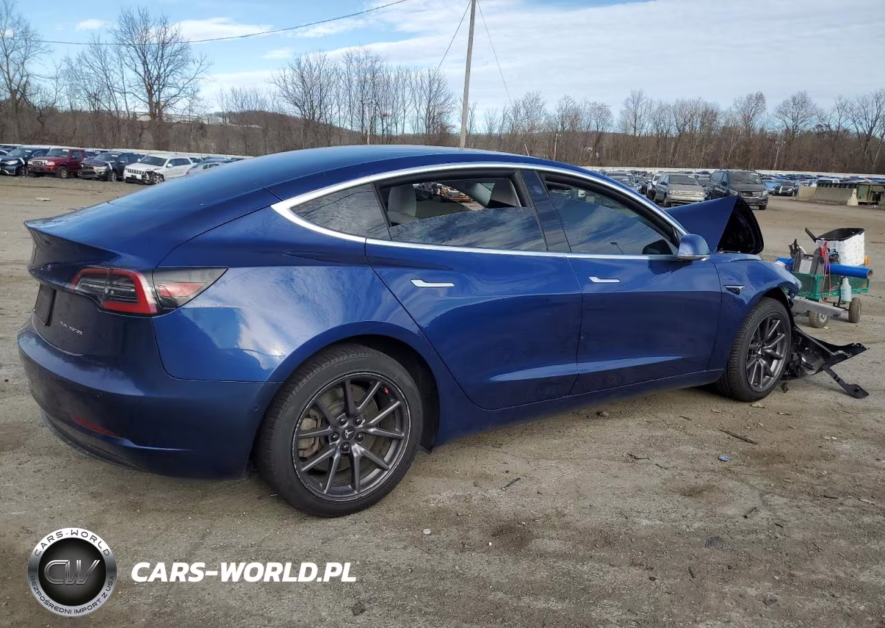 2020 Tesla Model 3 VIN:5YJ3E1EB7LF639271 - 3