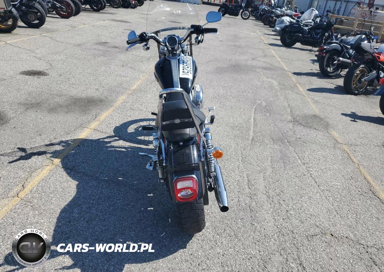 2008 Harley-Davidson Xl1200 C VIN:1HD1CT3398K422480 - 4