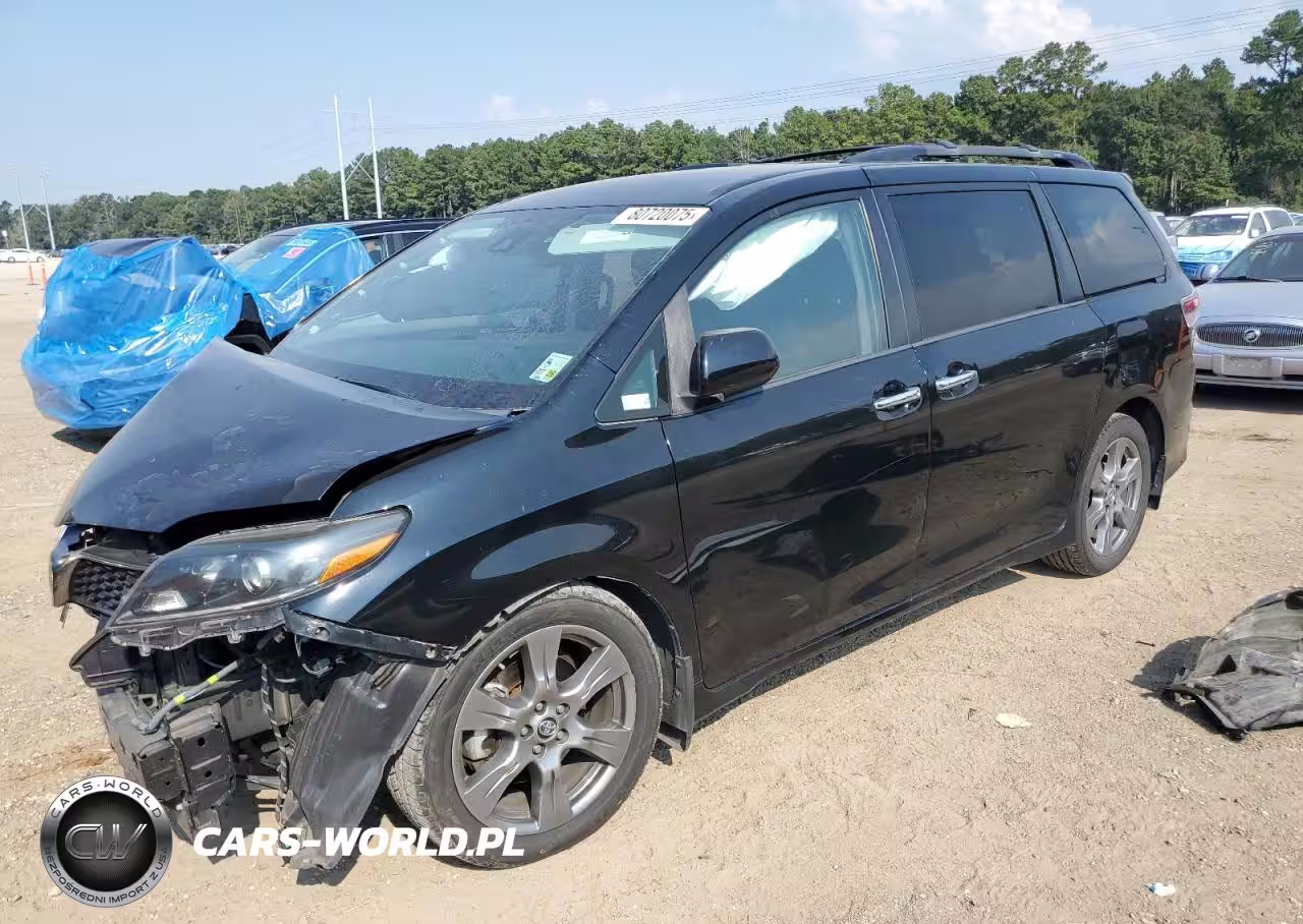 2018 Toyota Sienna Se