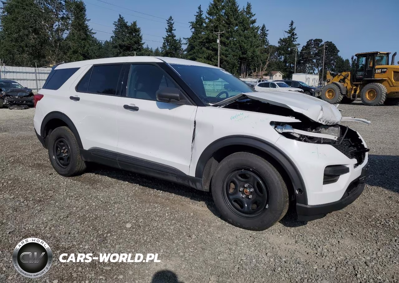 2023 Ford Explorer Police Interceptor VIN:1FM5K8AC8PGA82239 - 4