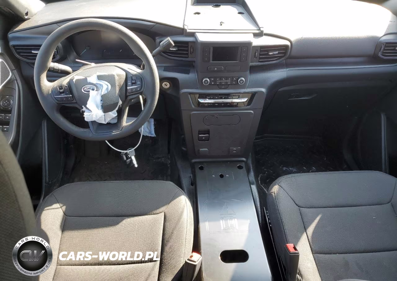 2023 Ford Explorer Police Interceptor VIN:1FM5K8AC8PGA82239 - 8