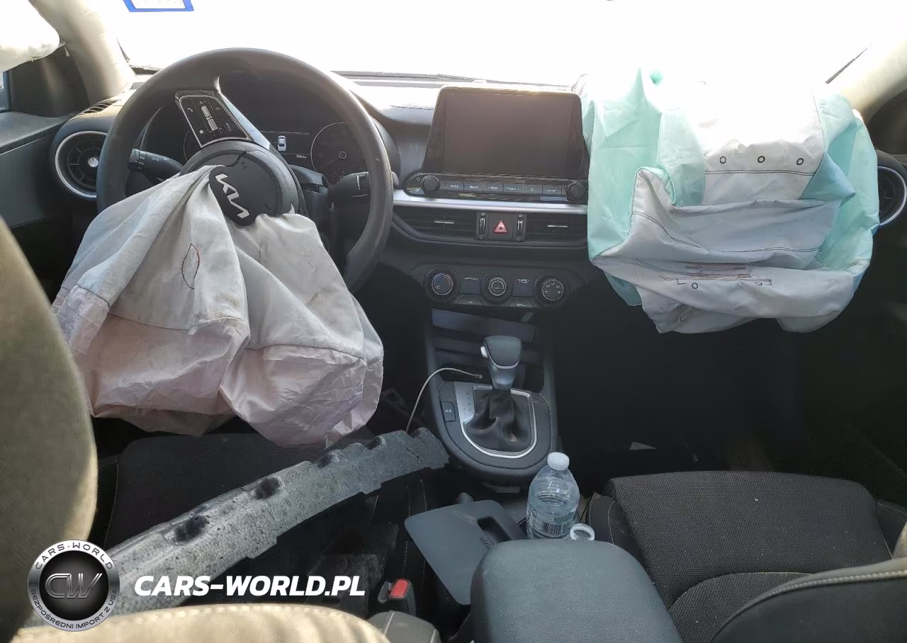 2023 Kia Forte Lx VIN:3KPF24AD0PE673496 - 8