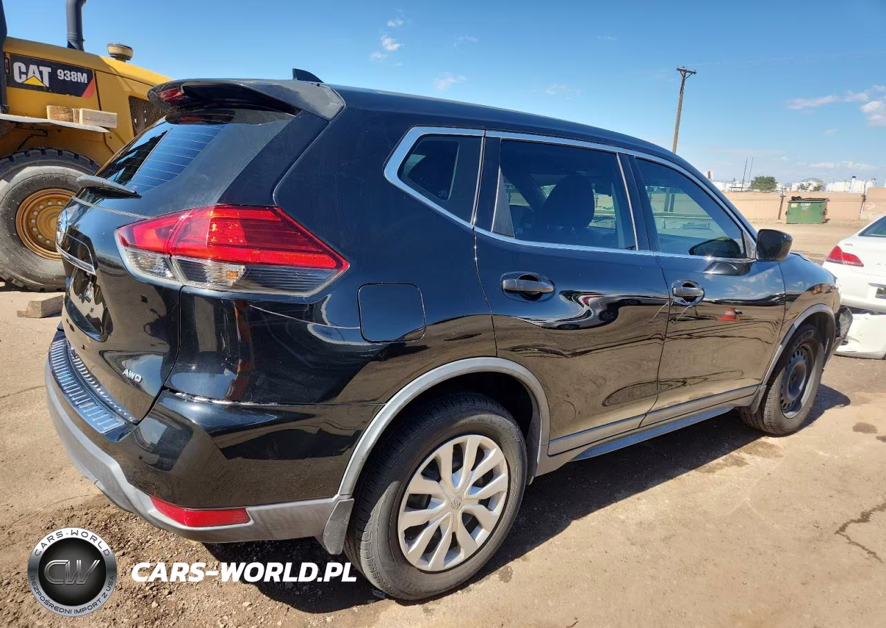 2017 Nissan Rogue VIN:KNMAT2MV7HP522978 - 3