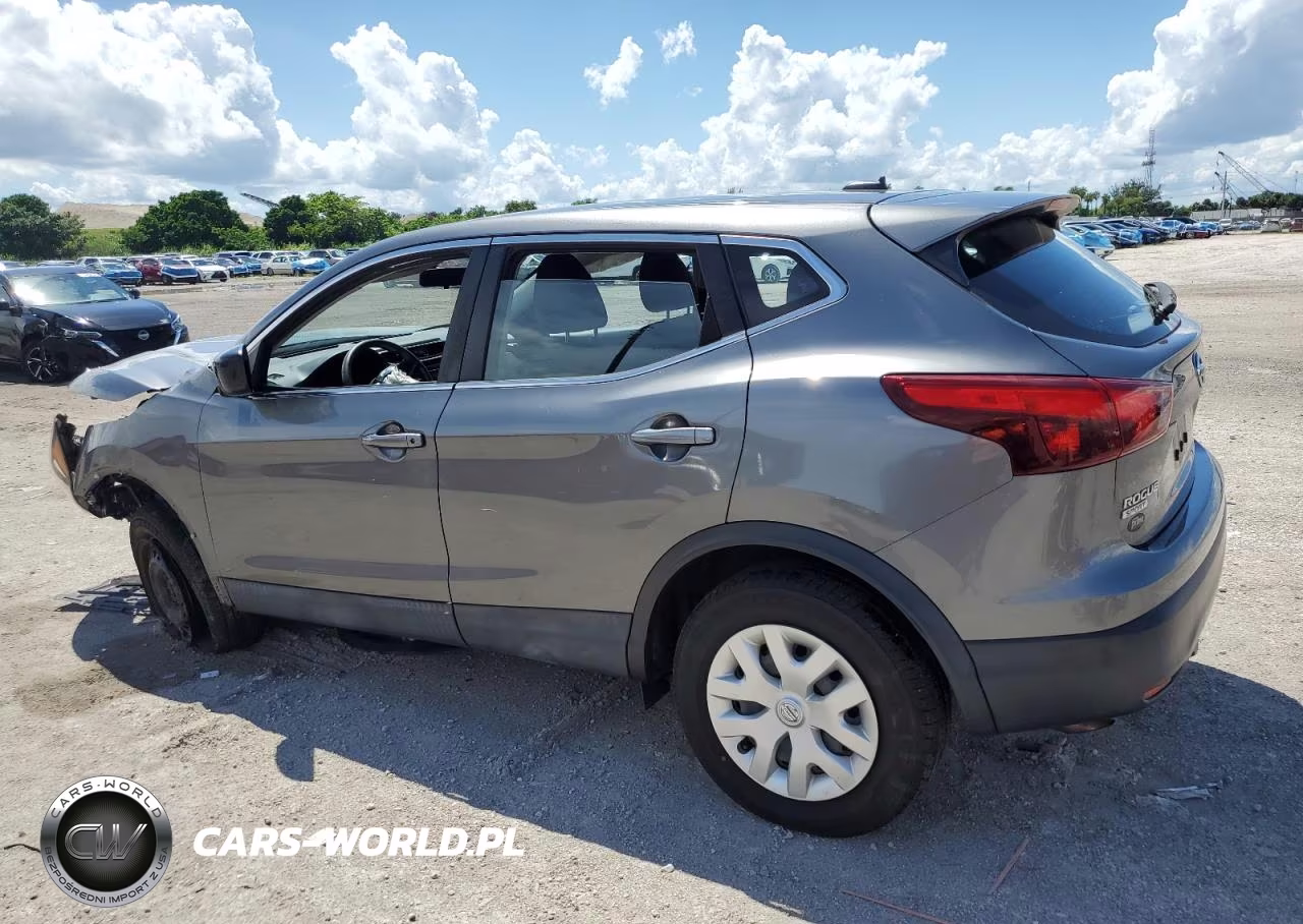 2018 Nissan Rogue Sport S VIN:JN1BJ1CR2JW255370 - 2