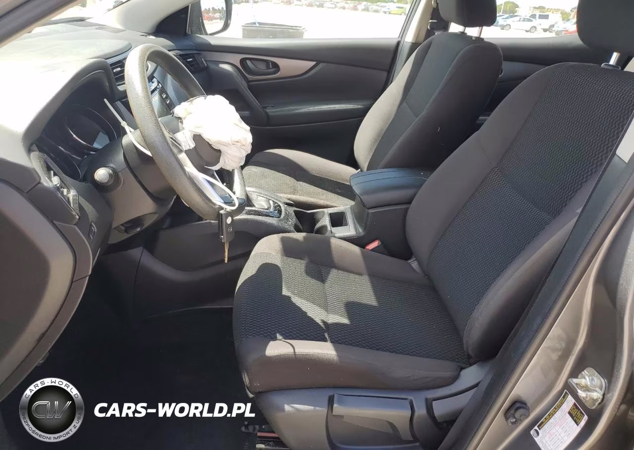 2018 Nissan Rogue Sport S VIN:JN1BJ1CR2JW255370 - 7