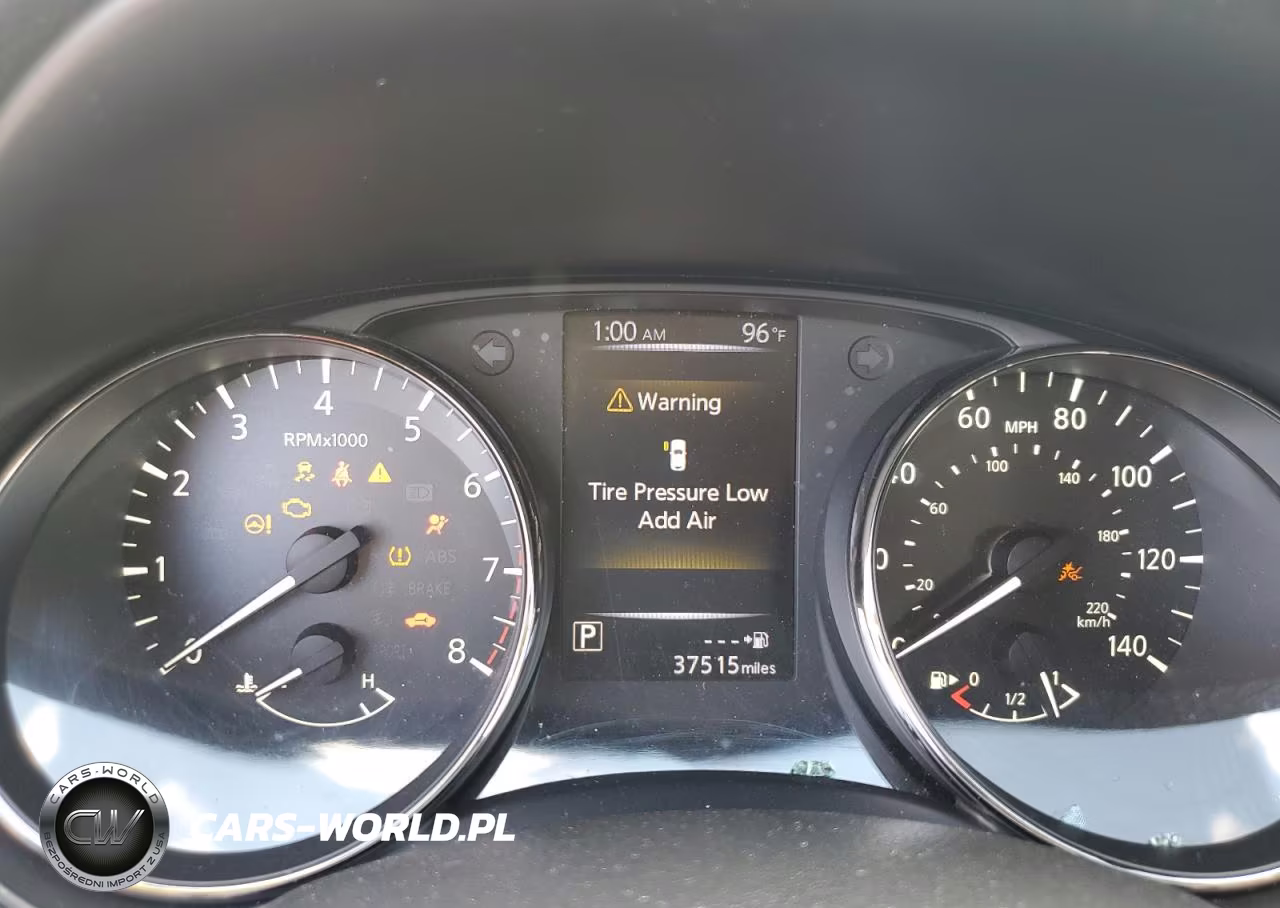2018 Nissan Rogue Sport S VIN:JN1BJ1CR2JW255370 - 9