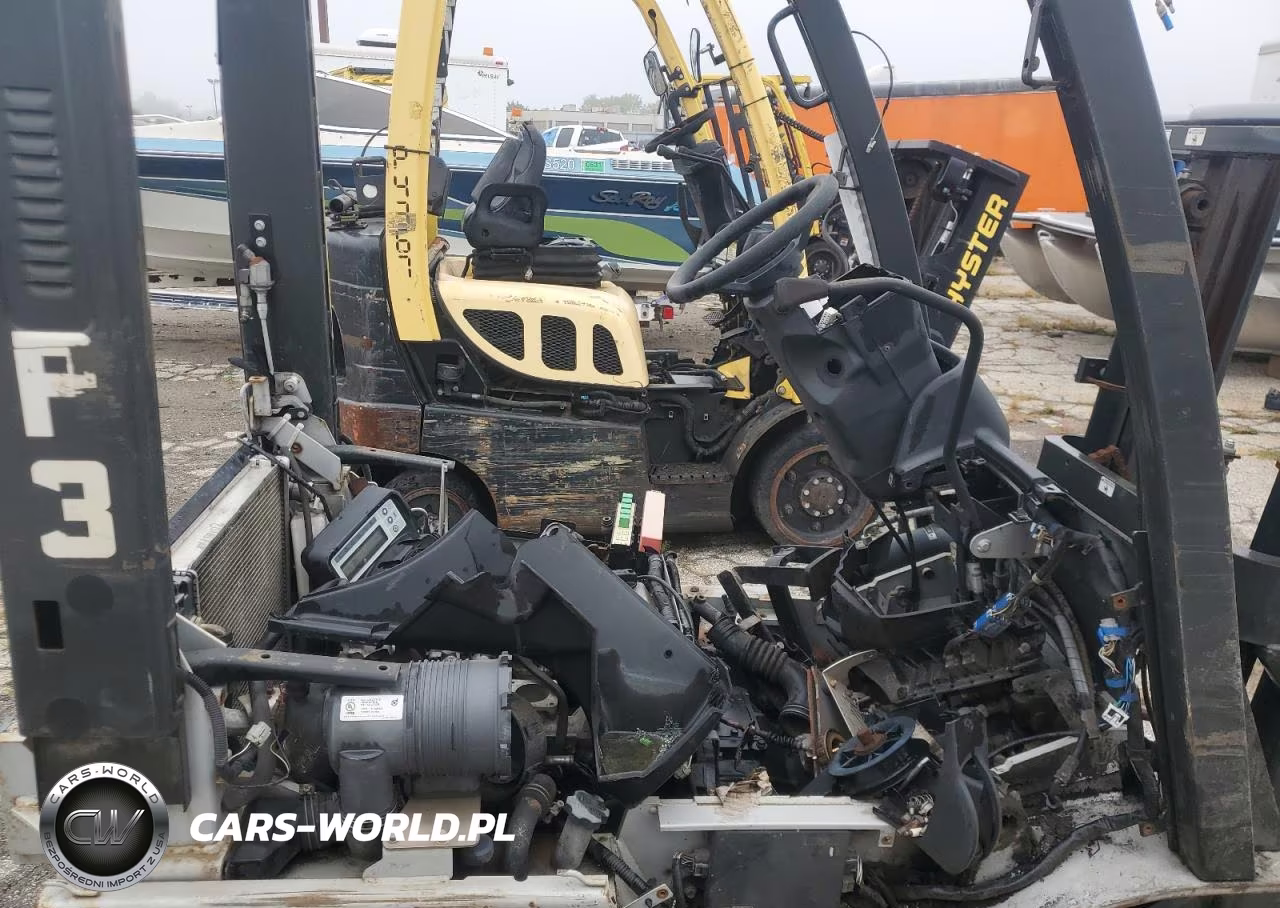 2011 Nissan Forklift - Stand Up Forklift VIN:CP1F29P7393 - 6