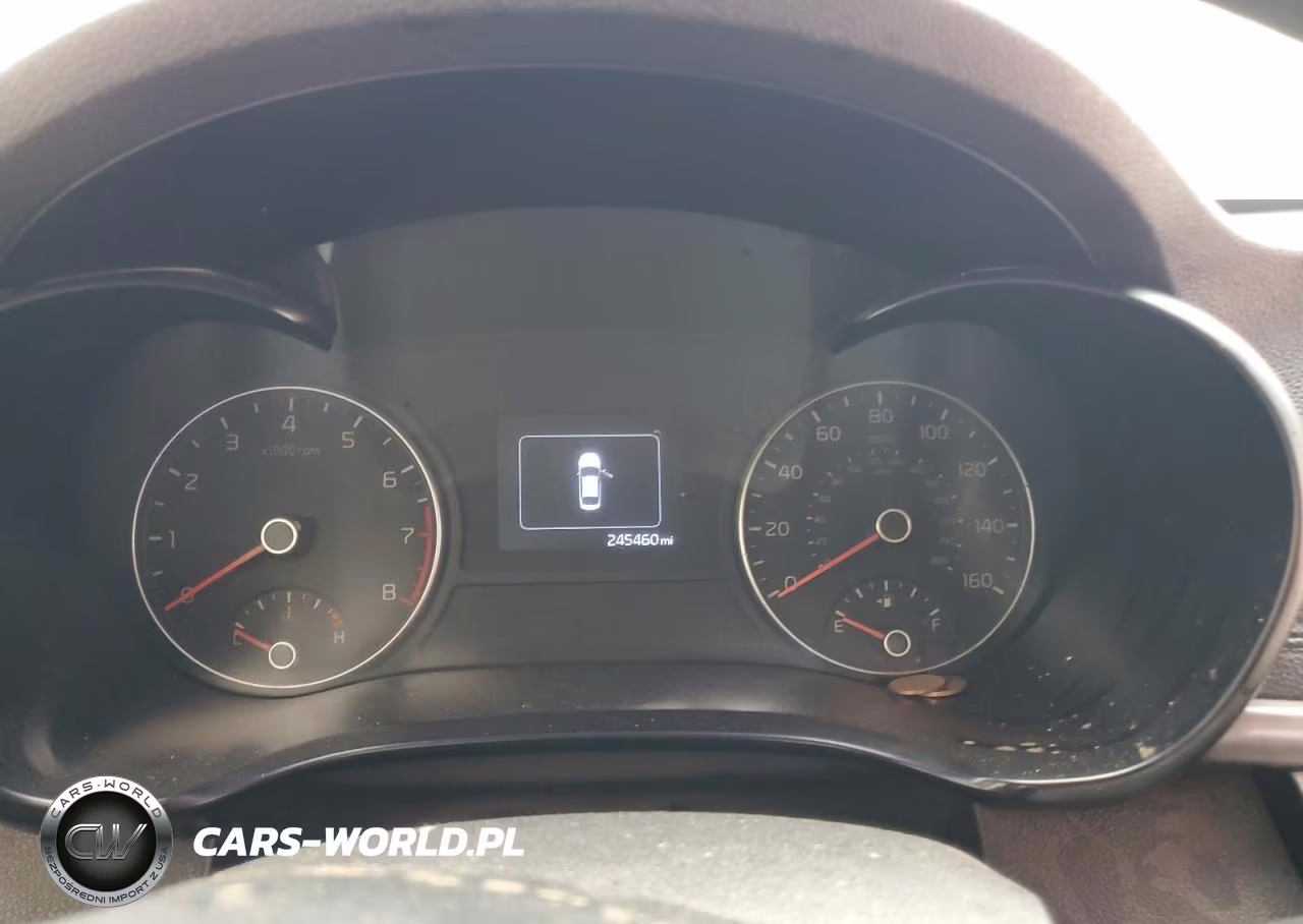 2018 Kia Optima Lx VIN:5XXGT4L35JG253642 - 9