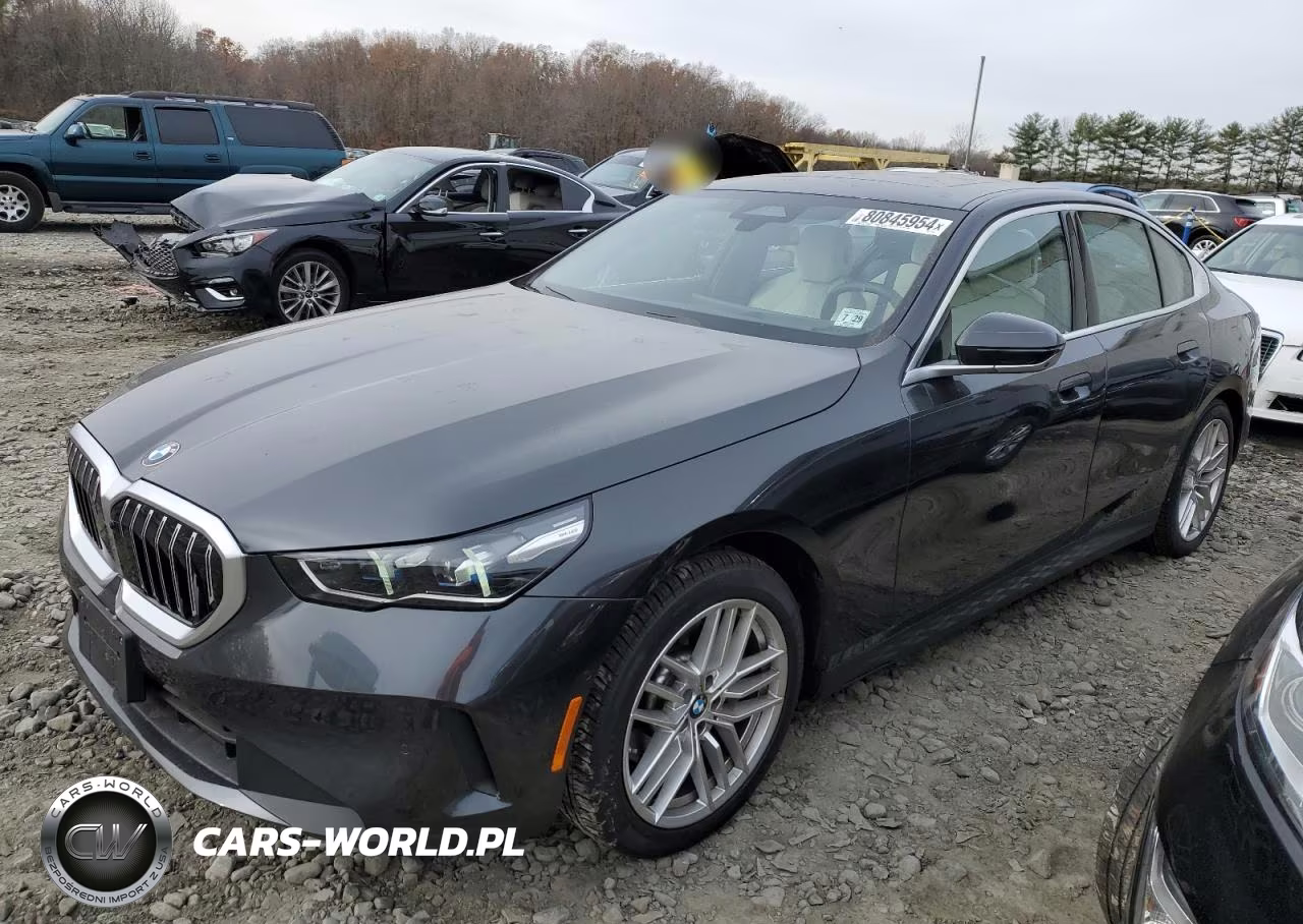 2024 BMW 530 Xi