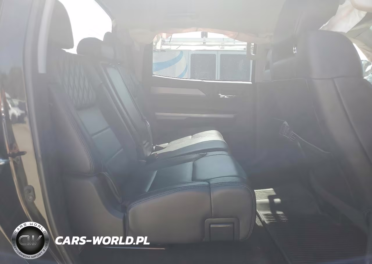 2018 Toyota Tundra Crewmax 1794 VIN:5TFAW5F16JX751807 - 10