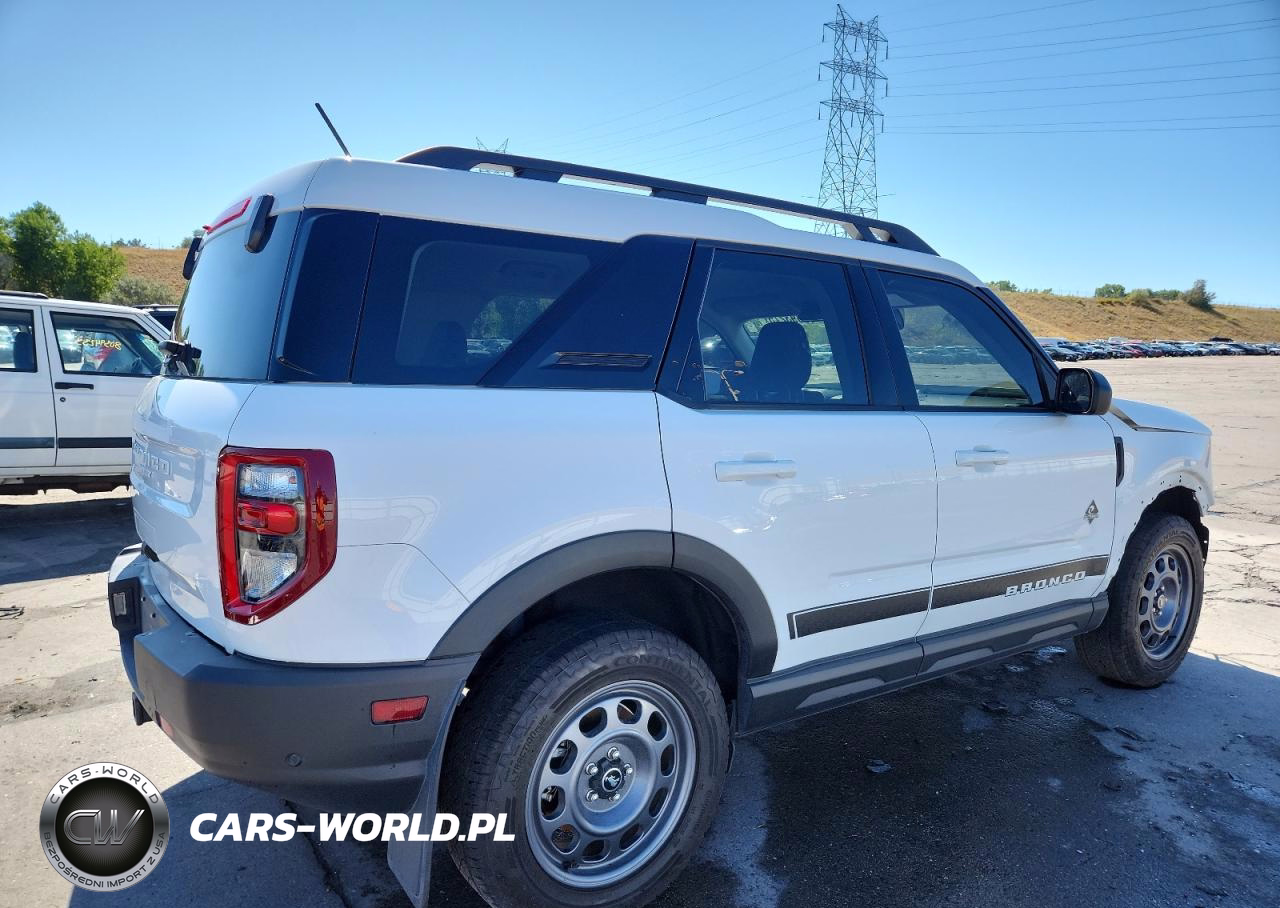 2023 Ford Bronco Sport Outer Banks VIN:3FMCR9C63PRE18324 - 3