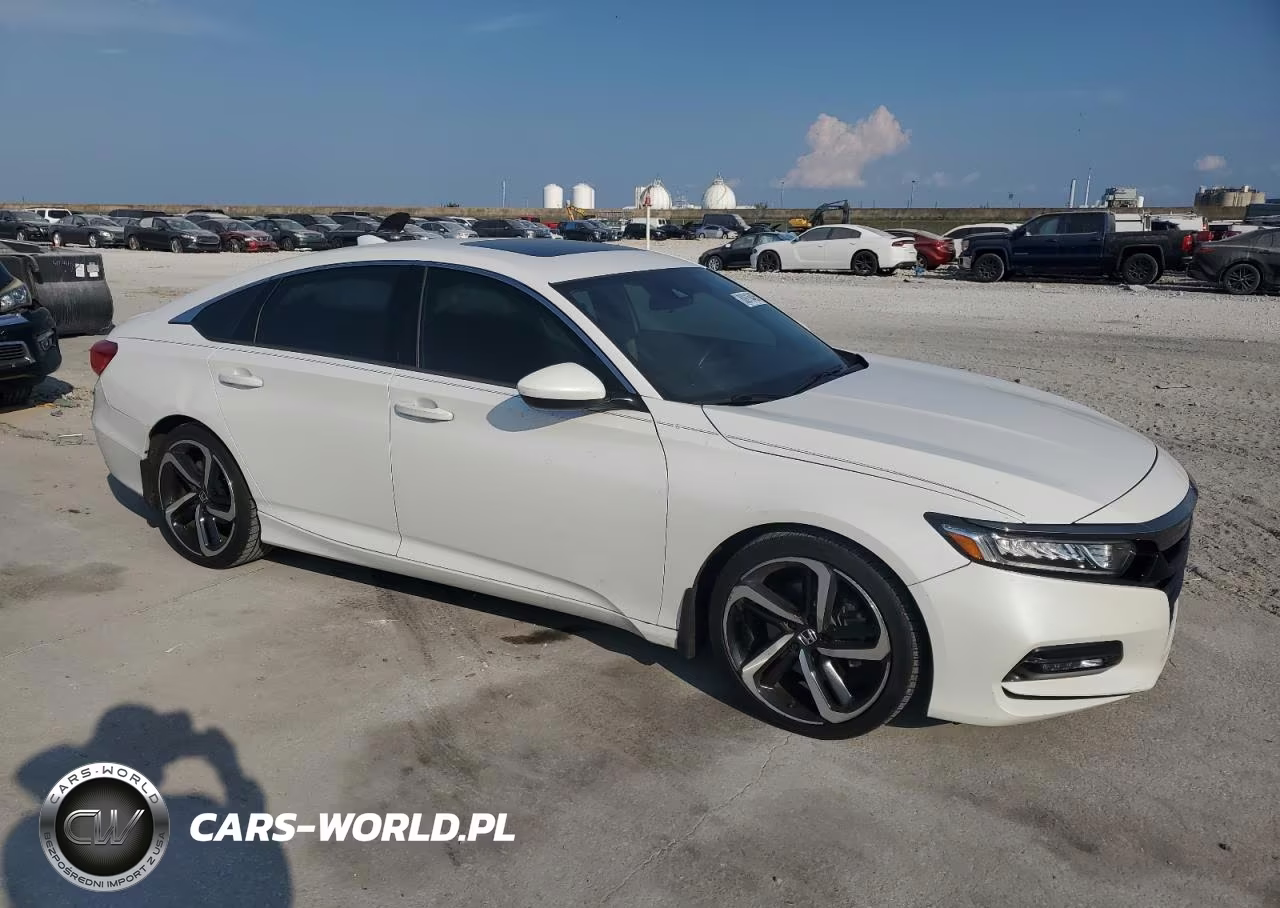 2018 Honda Accord Sport VIN:1HGCV2F35JA045203 - 4