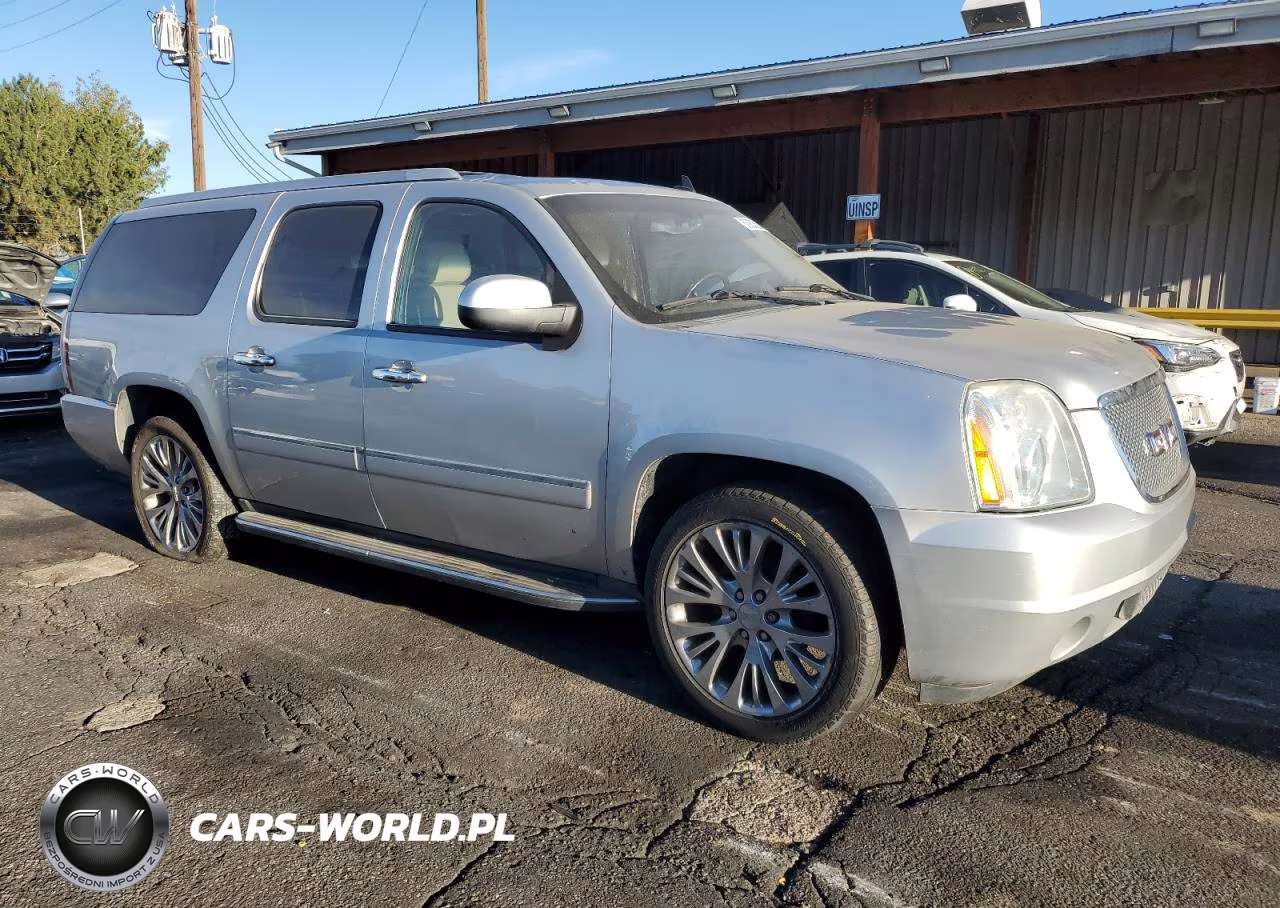 2013 GMC Yukon Xl Denali VIN:1GKS2MEF7DR165671 - 4