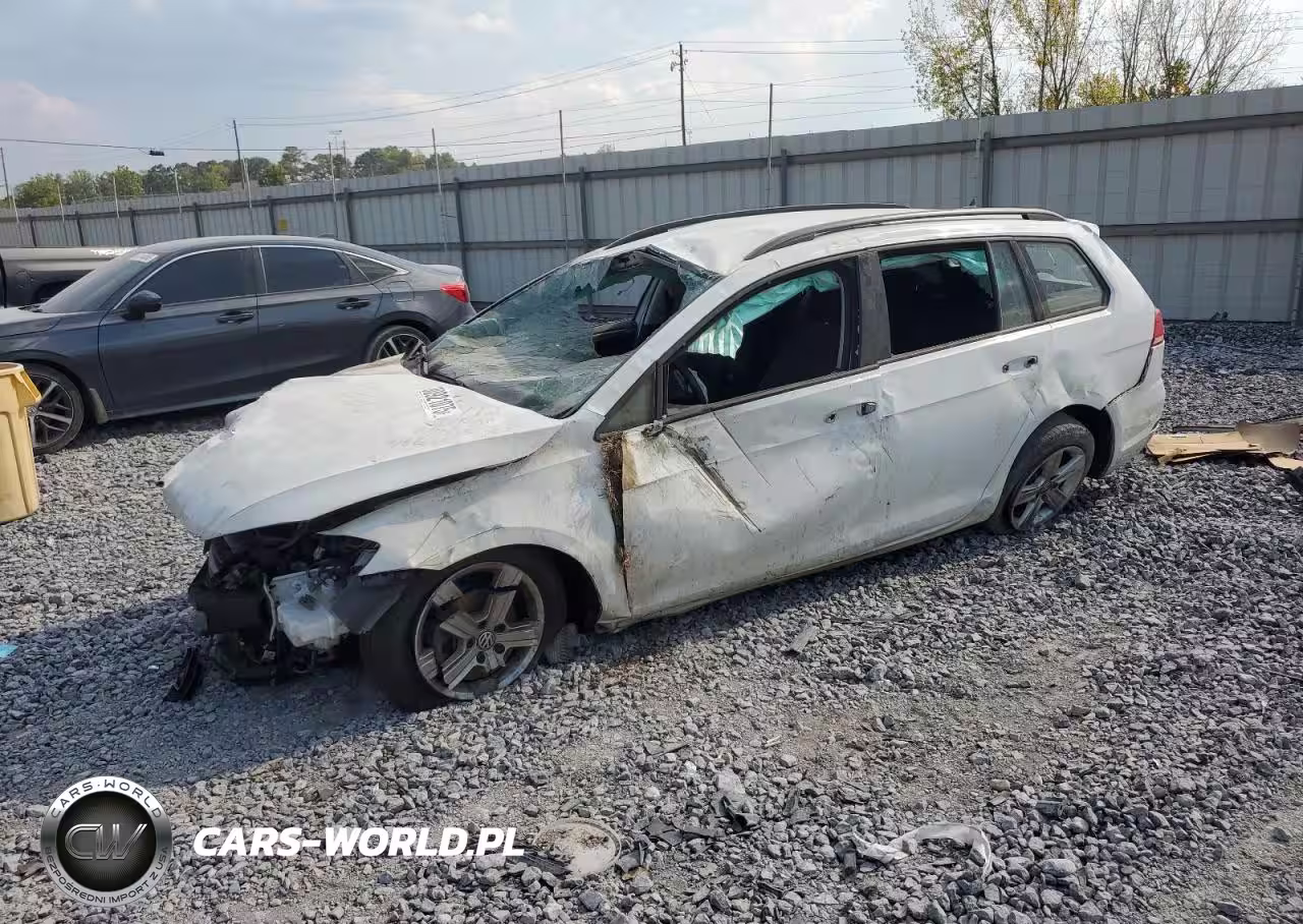 2019 Volkswagen Golf Sportwagen S