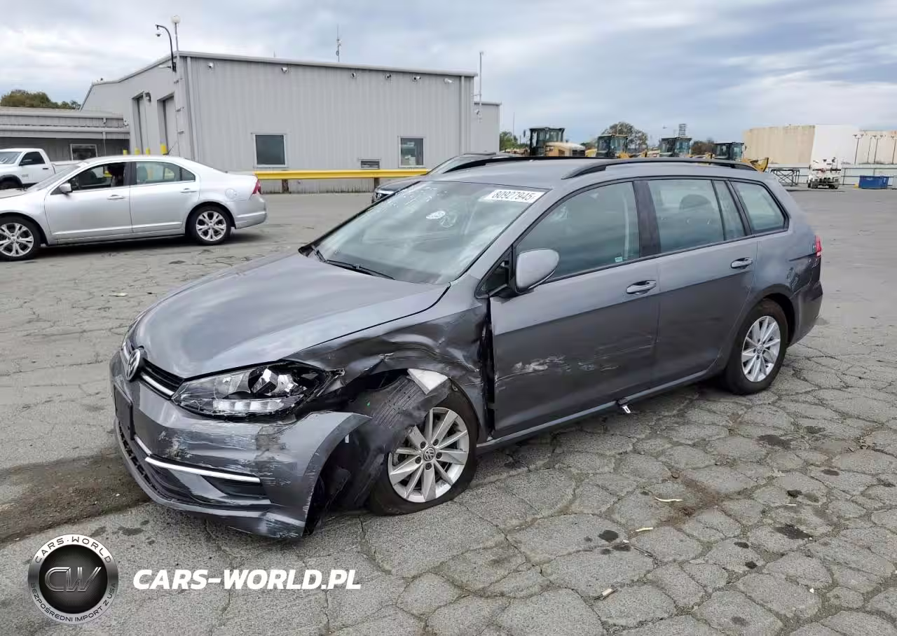 2019 Volkswagen Golf Sportwagen S