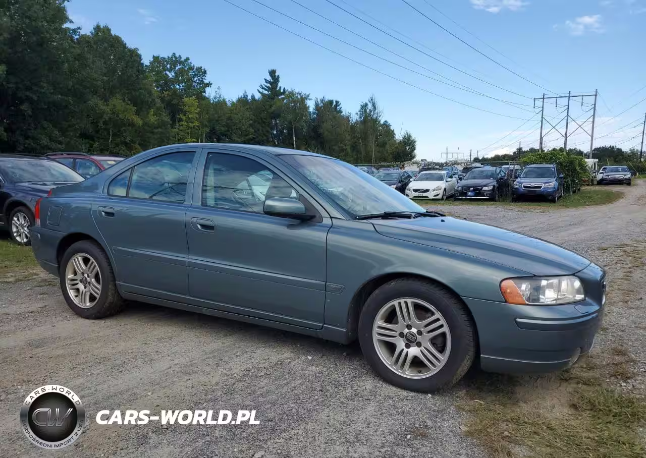VOLVO