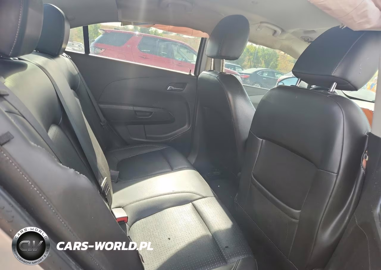 2016 Chevrolet Sonic Ltz VIN:1G1JE5SB5G4151560 - 10