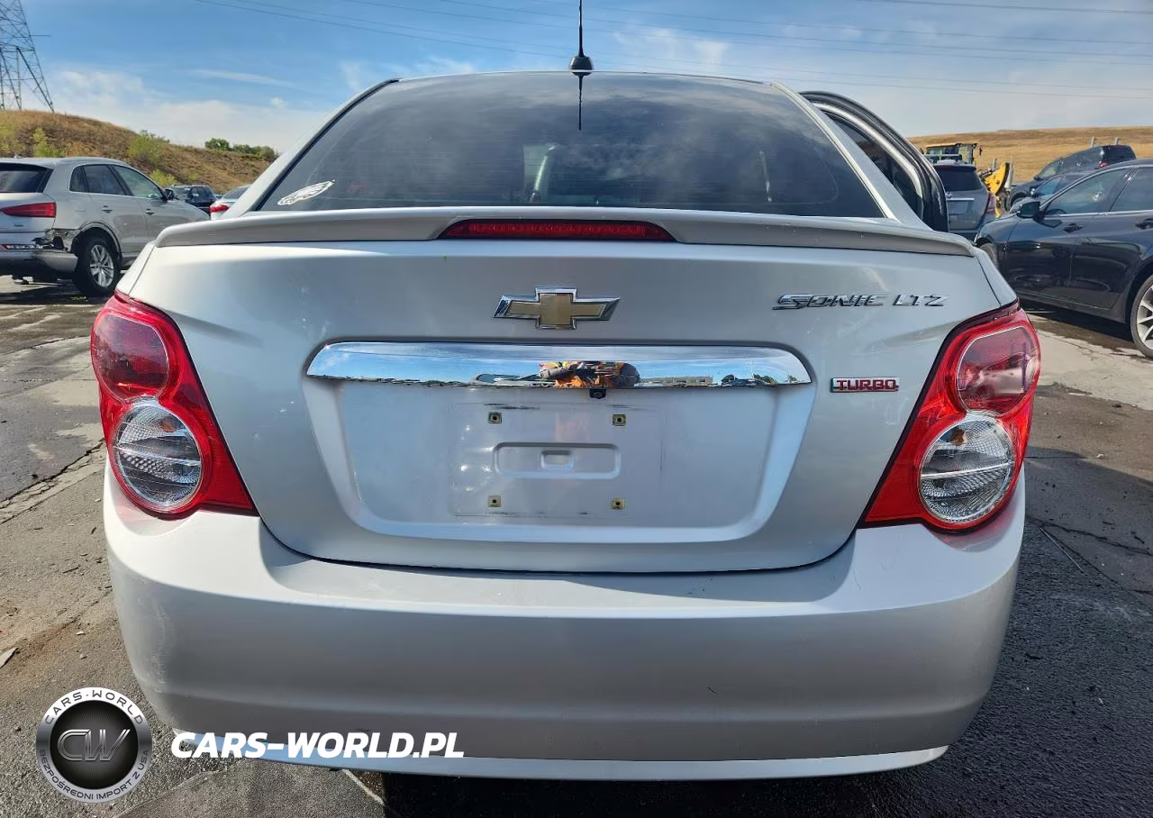2016 Chevrolet Sonic Ltz VIN:1G1JE5SB5G4151560 - 6