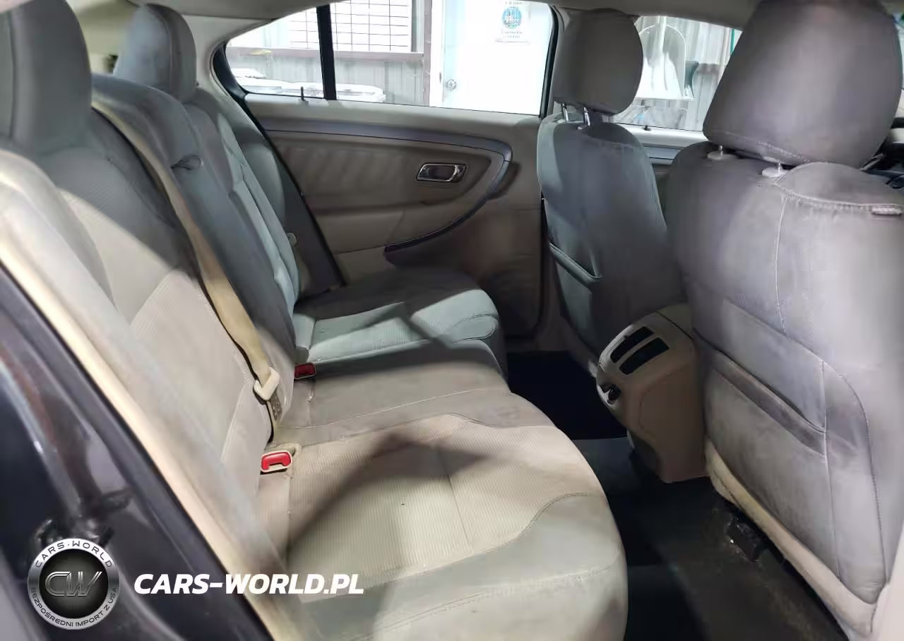 2017 Ford Taurus Sel VIN:1FAHP2E89HG132210 - 10