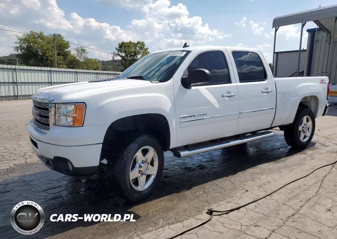 2011 GMC Sierra K2500 Denali