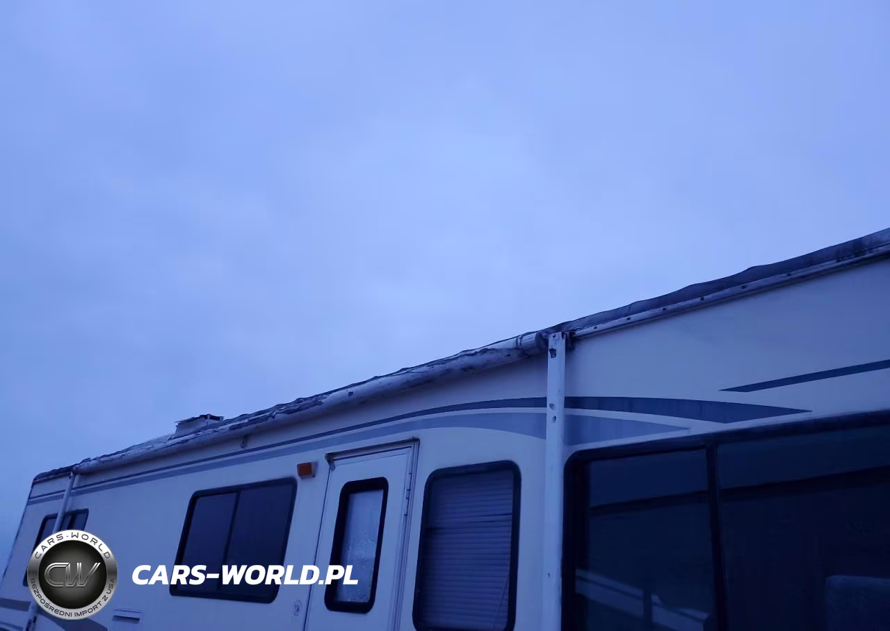 2000 Workhorse Motorhome Chassis P3500 VIN:5B4LP37J1Y3320016 - 10