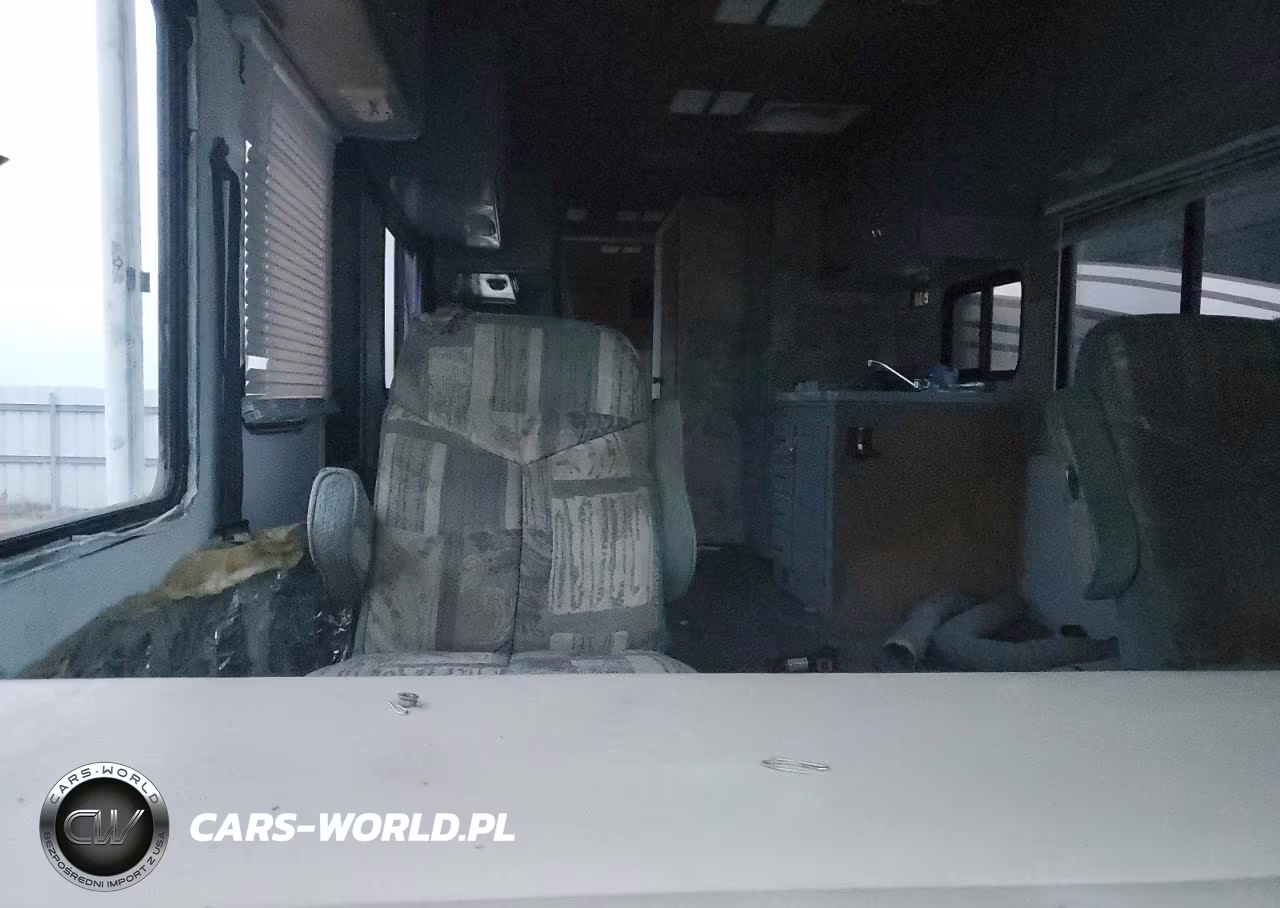2000 Workhorse Motorhome Chassis P3500 VIN:5B4LP37J1Y3320016 - 5