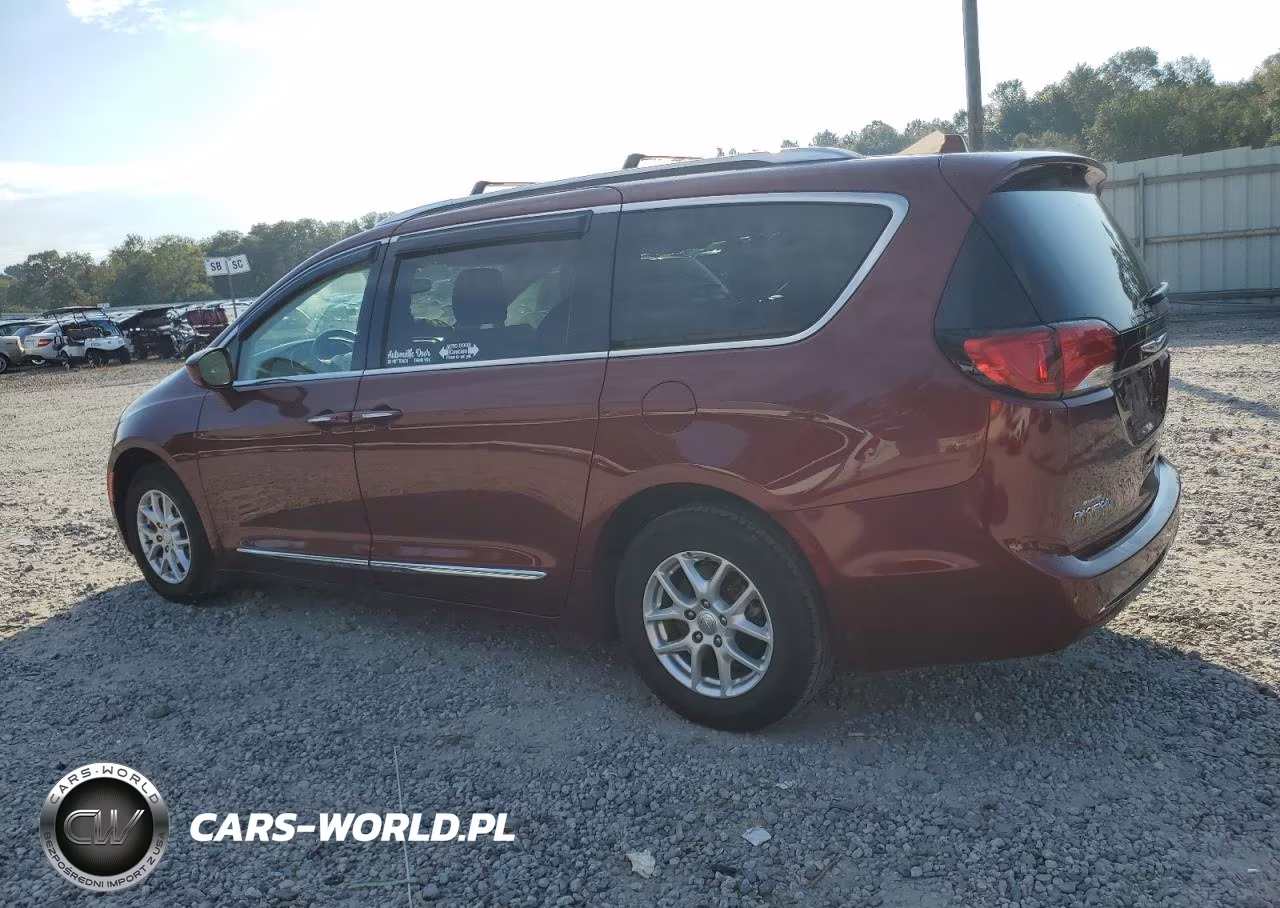 2020 Chrysler Pacifica Touring L VIN:2C4RC1BG3LR283535 - 2
