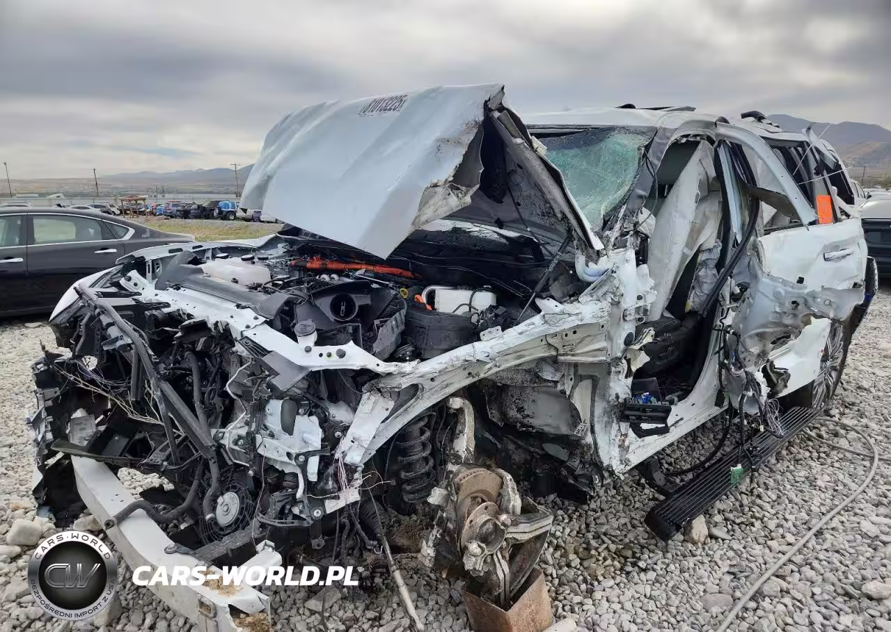 2023 Toyota Sequoia Sr5