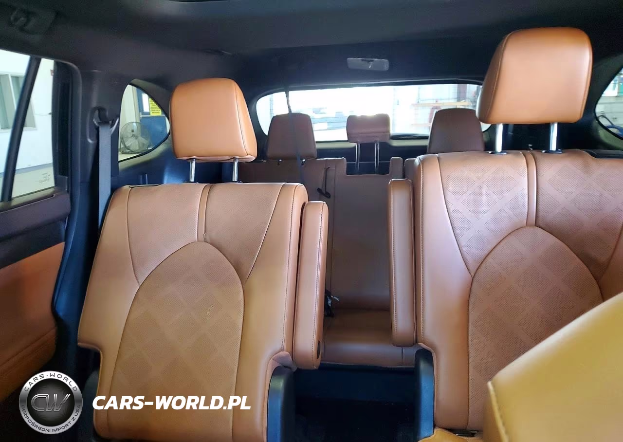 2022 Toyota Highlander Hybrid Platinum VIN:5TDFARAH0NS013433 - 10