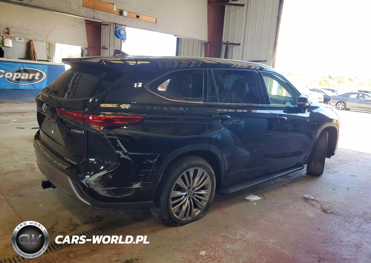 2022 Toyota Highlander Hybrid Platinum VIN:5TDFARAH0NS013433 - 3
