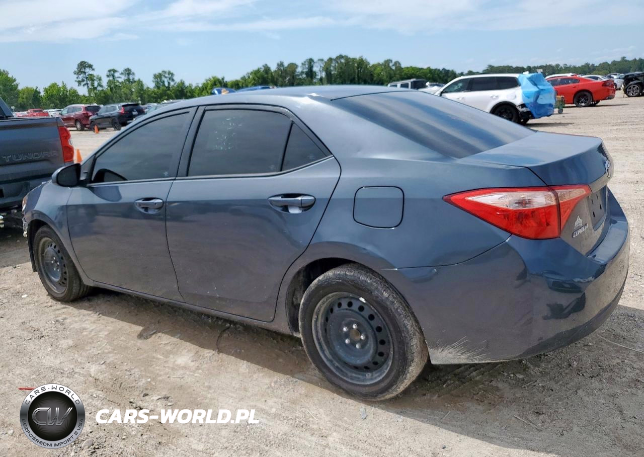 2018 Toyota Corolla L VIN:5YFBURHE9JP744298 - 2