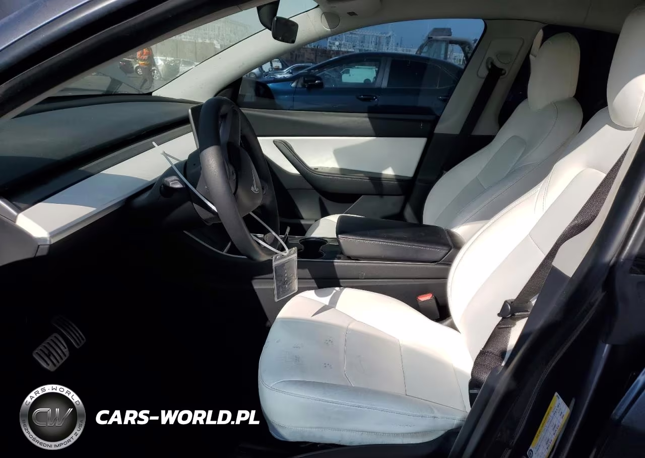 2020 Tesla Model Y VIN:5YJYGDEF5LF001847 - 7