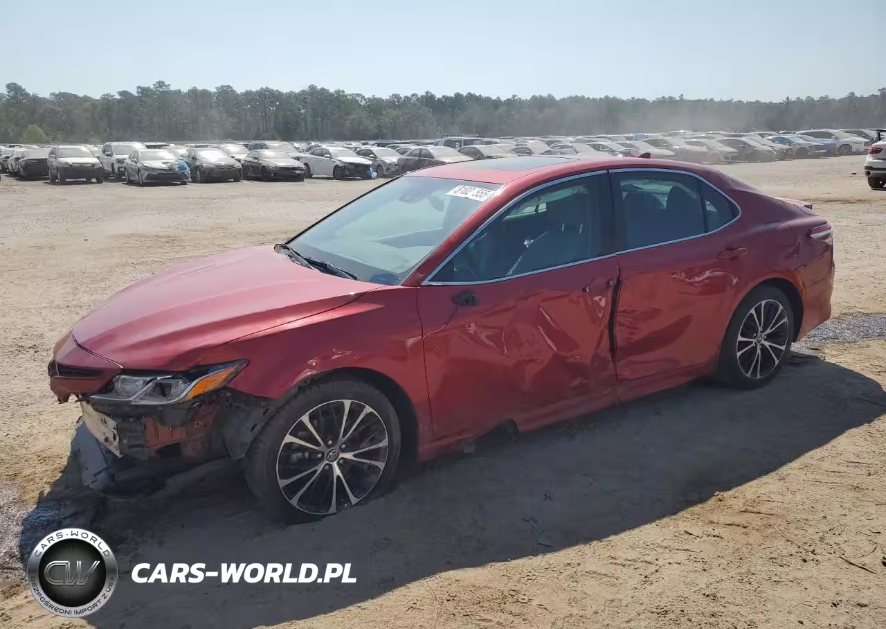 2020 Toyota Camry Se