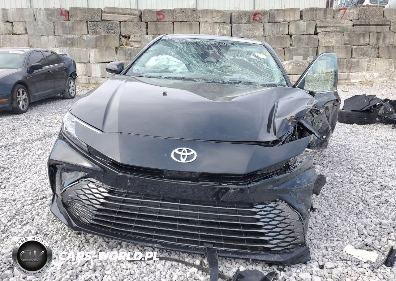 2025 Toyota Camry Xse VIN:4T1DAACK4SU141047 - 5
